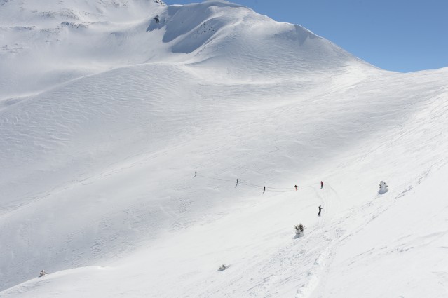 Off Piste in Chamonix Valley ( credit : Dan Ferrer ) 