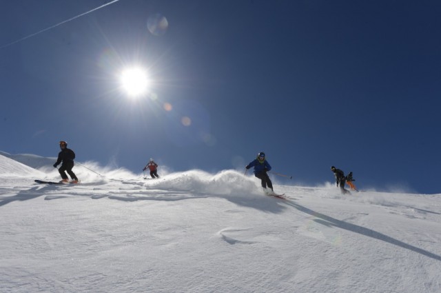 Ski autour du Mont-Blanc (crédit Dan Ferrer)
